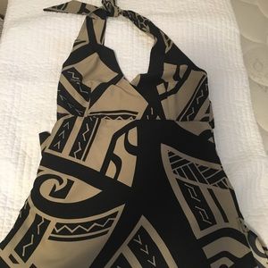 Manuhealii halter top